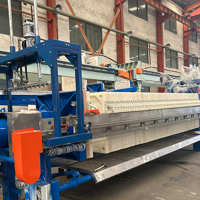 Plate Shaking Device