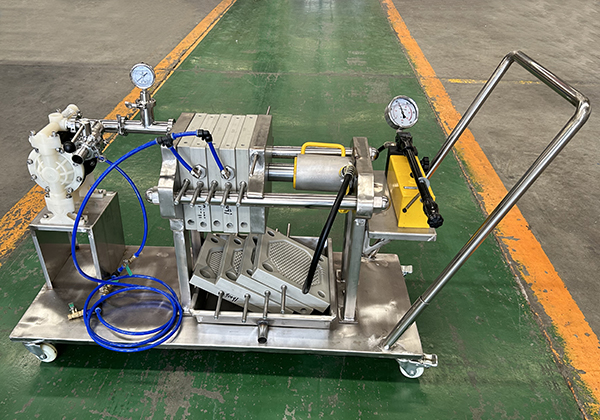 Why a Membrane Test Filter Press is Recommended for Filtering Aqueous Lignin Slurries
