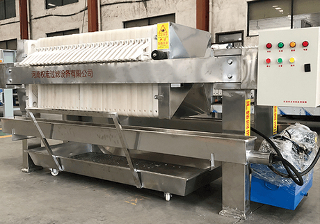 Why Filter Presses are Crucial for Oilfield Wastewater Treatment.jpg